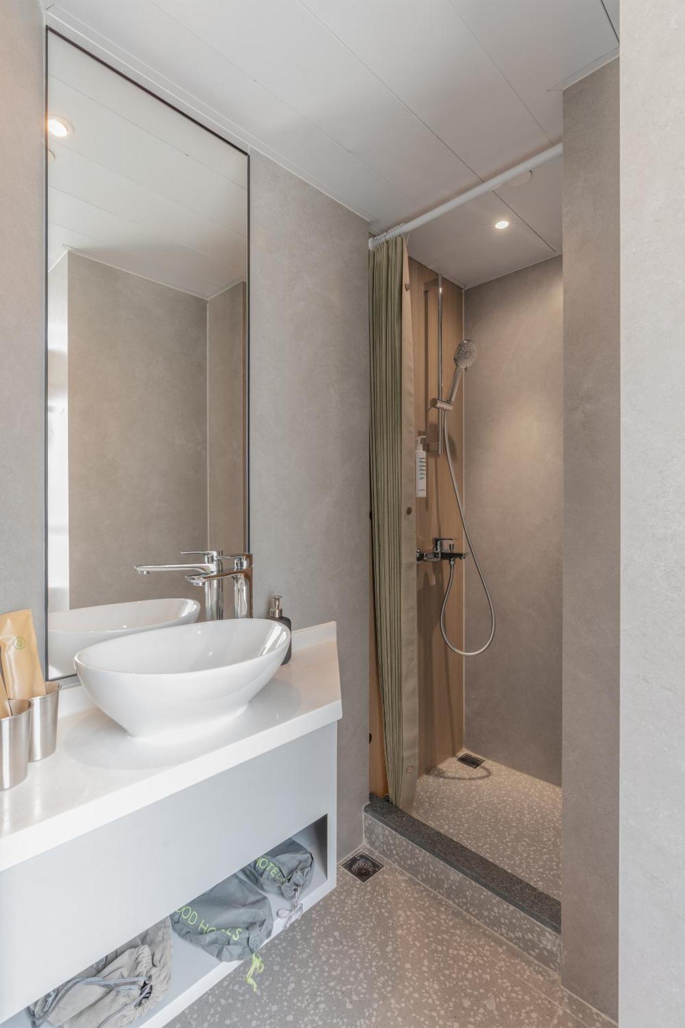 Urbanwood Hung Hom Hotel ฮ่องกง ภายนอก รูปภาพ